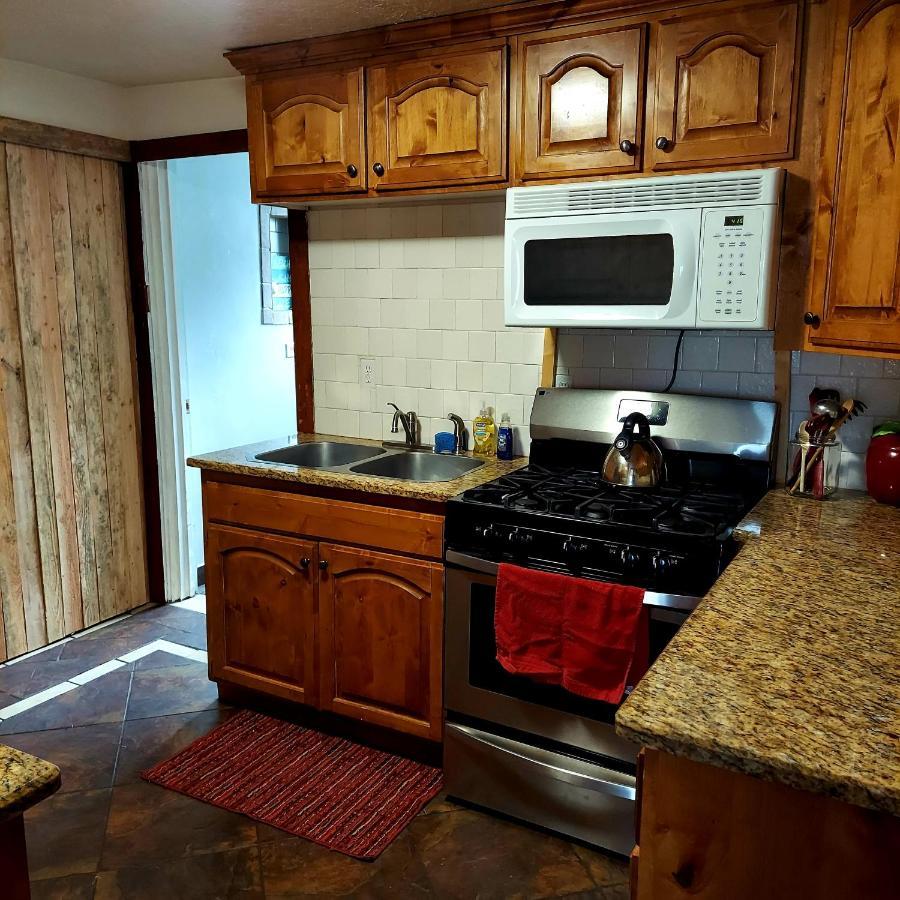 Vintage Cozy Family Home Near National Parks Saint Anthony Exteriér fotografie
